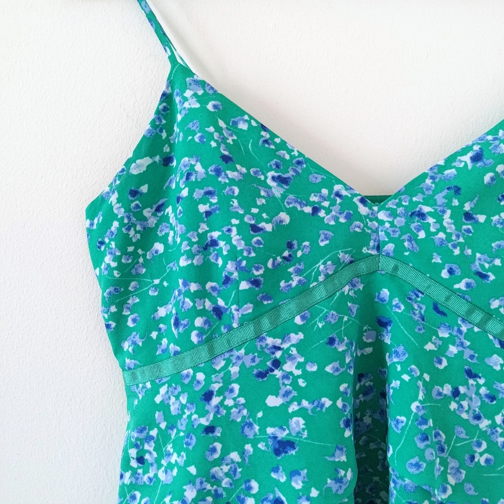 Chiffon tiered camisole top in teal green with speckled blue florals in size 0